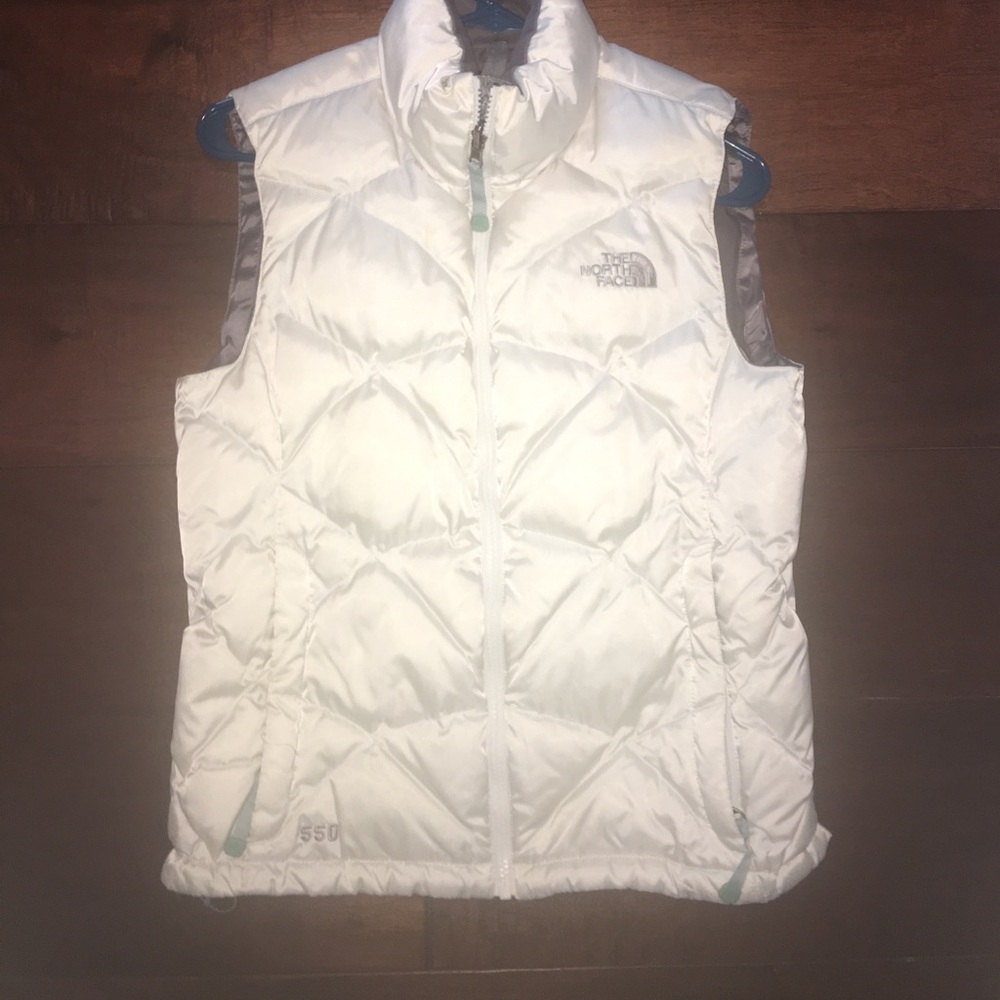 Glossy white silver quilted NF puffer 550 vest